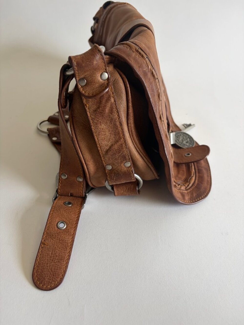 VINTAGE CHRISTIAN DIOR GAUCHO BROWN SADDLE BAG - Picture 6 of 16